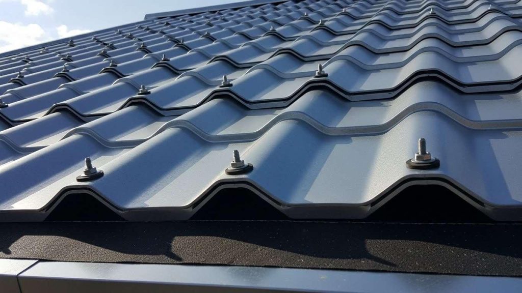 normy ukladki profnastila na kryshe 2