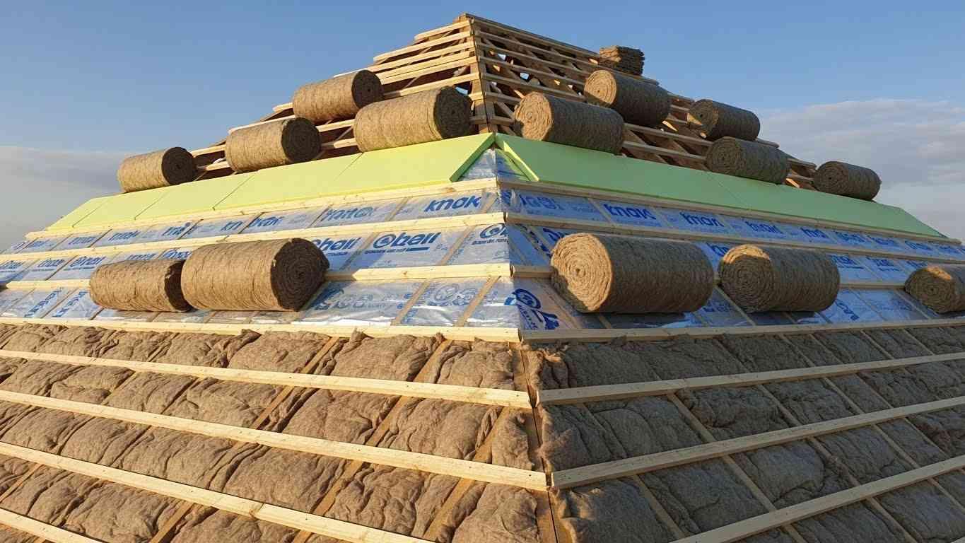 uteplenie kryshi svoimi rukami 1